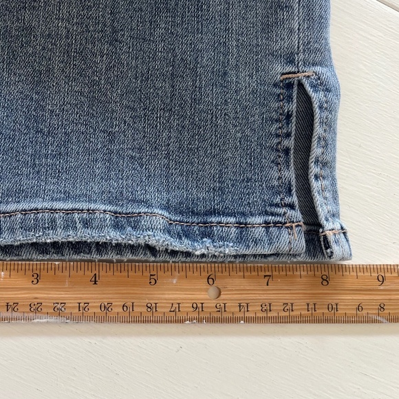 Judy Blue Jeans - Picture 3 of 7